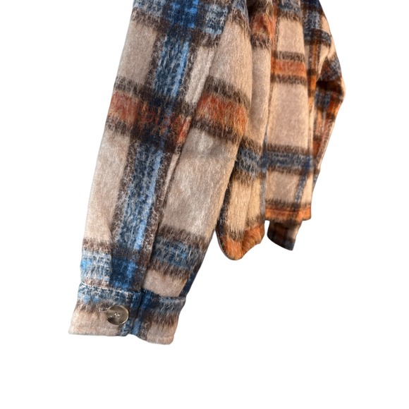 Mystree Cropped Shacket Plaid Button Front Jacket Women's Size LCasual - Picture 6 of 7